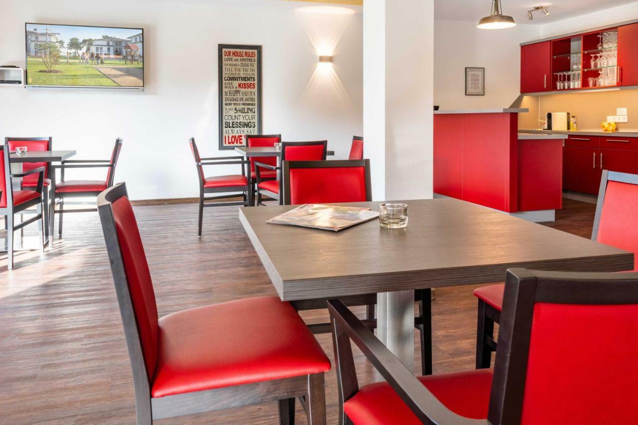 Appartement "Opal" Mit Penthouseflair - Oase Am Haff Garz  Exteriör bild