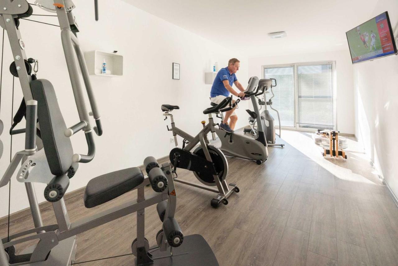 Appartement "Opal" Mit Penthouseflair - Oase Am Haff Garz  Exteriör bild