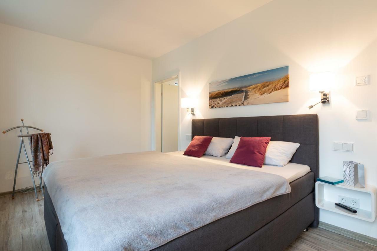 Appartement "Opal" Mit Penthouseflair - Oase Am Haff Garz  Exteriör bild